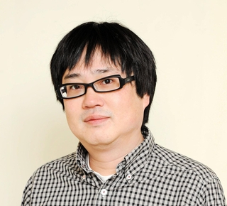 六角精児さん
