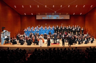 神戸市室内管弦楽団・神戸市混声合唱団の合同定期演奏会「ベートーヴェン・ダブルビル」より＝神戸市中央区、神戸文化ホール（ｃ）米田フォト