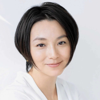 本上まなみさん