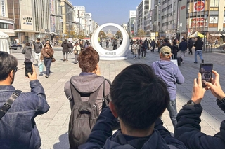 順番が回ってくるまで…（撮影・吉田敦史）