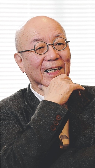 鷲田清一さん