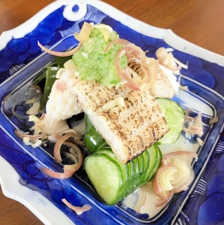 酢みそや梅肉もいいけれど、たまには酢の物でさっぱり、もいいかも