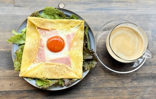 Ｙｅｌｌｏｗ神戸元町店の「ガレット」