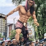 　ロンボク島で行われたバリのヒンズー教のお祭り「オゴオゴ」（インドネシア）