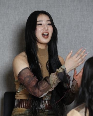 　ＭＯＭＯＫＡ＝東京都千代田区（撮影・熊谷政宣）
