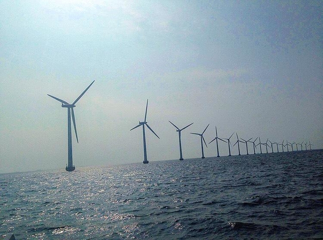 風力発電機が一斉にまわる図は壮観