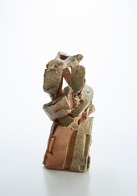 Ｓｃｕｌｐｔｕａｌ Ｆｏｒｍ自然釉（写真：艸居提供）
