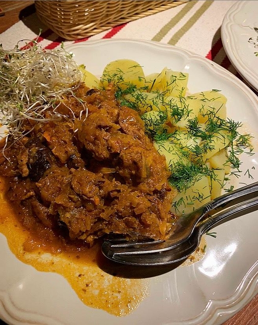 ポーランドの伝統的な煮込み料理、ビゴス