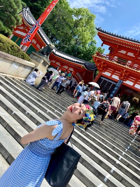 宵山の八坂神社にて