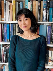神戸大学文学部　芦津かおり教授（イギリス文学）　