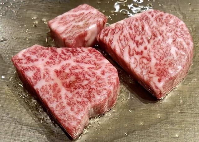 「ＹＯＵ　ＡＲＥ　ＷＨＡＴ　ＹＯＵ　ＥＡＴ」レクター博士の喉を通り過ぎていった神戸牛＝２０２３年５月（撮影・牧村英里子）