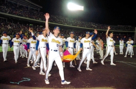 ホームラン　完全予想　プロ野球　1996年～2005年　10冊 ホームラン 2023年7月号 (発売日2023年06月27日) | 雑誌/定期