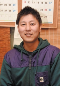 頼政良太さん