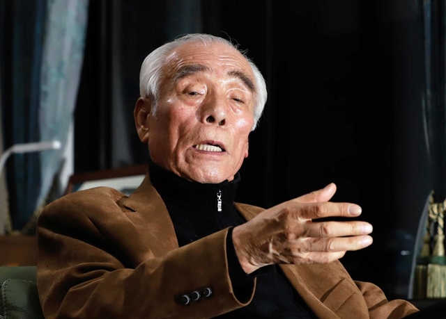 「お化けのような選挙制度を正しい軌道に戻す必要がある」と語る石井一元参院議員＝神戸市内（撮影・斎藤雅志）