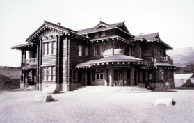 旧久原邸にあったロシア風洋館（芦屋市立美術博物館蔵、「二楽荘と大谷探検隊」より）