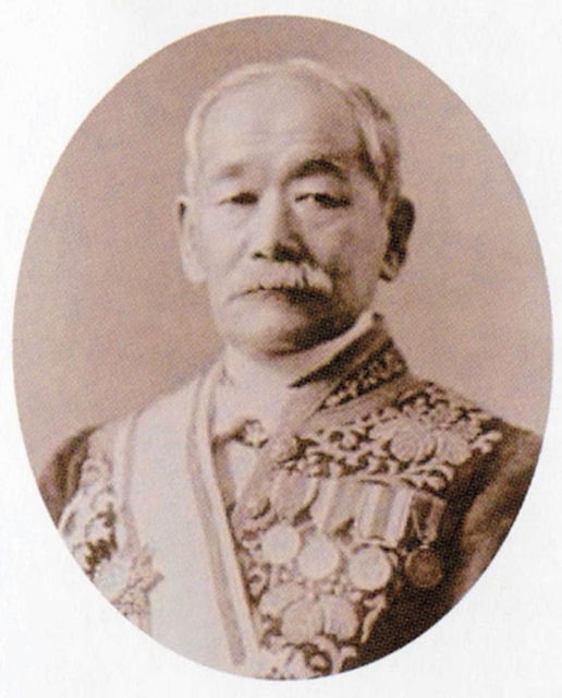 嘉納治五郎