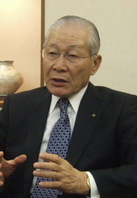 神戸貿易協会会長　新尚一さん