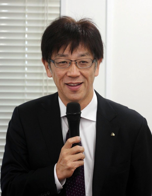 講評する姫路市地方創生推進室長の福田宏二郎氏
