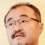 平尾誠二さんとの思い出を語る林敏之さん＝２０日夜、大阪市北区（撮影・大山伸一郎）