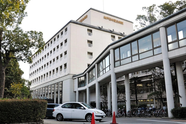 神戸新聞next ひょうごの病院 ３９ 神戸百年記念病院 患者本位の医療 細部まで展開