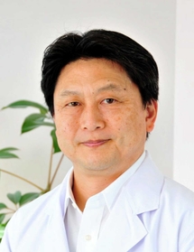 井尻慎一郎医師