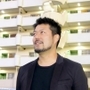 「目の前で人が生まれたり、見送ったりできる仕組みができたら」と語る菅原健介さん＝神奈川県藤沢市