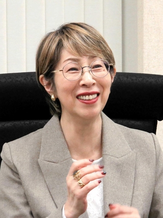 新連載について語る桜木紫乃さん＝東京都内