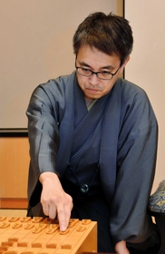 史上初の「永世七冠」達成が期待される羽生善治棋聖