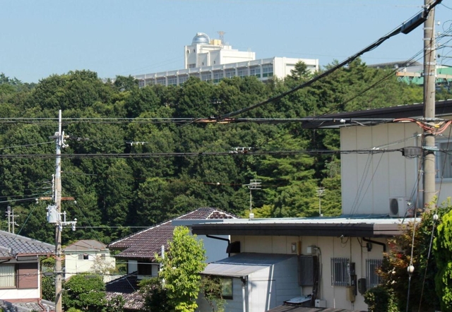 兵庫県内の公立高校で標高が１番の神戸甲北高校＝神戸市北区大脇台