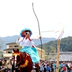 神戸市内唯一の伝統行事「流鏑馬神事」
