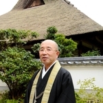 無動寺の久保泰明住職＝神戸市北区山田町福地
