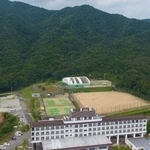 みのたにグリーンスポーツホテル全景＝神戸市北区山田町原野