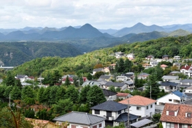 標高約２００～３４０メートルに広がる「生野高原住宅」＝神戸市北区道場町生野