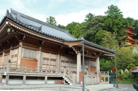 聖徳太子が建立したとされる鏑射寺本堂
