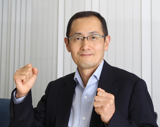 神戸マラソンへの思いを語る京都大の山中伸弥教授＝京都市左京区、京都大ｉＰＳ細胞研究所（撮影・峰大二郎）