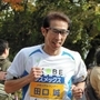 ゴールした田口誠さん。「神戸市民の思いと全国の支援で神戸は復興できた」＝神戸市須磨区（撮影・中西大二）