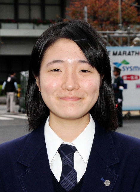 塩釜高校合唱部の須藤朋ノ香部長＝神戸市中央区加納町６