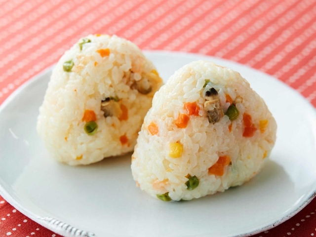 ピラフおにぎり