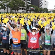 第１０回神戸マラソン／スタート／（１１）