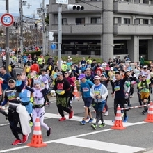 第１０回神戸マラソン／折り返し付近（須磨・垂水）／（１４）