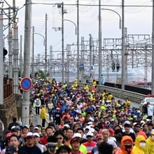 第１０回神戸マラソン／折り返し付近（須磨・垂水）／（１３）