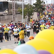 第１０回神戸マラソン／折り返し付近（須磨・垂水）／（１６）