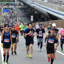 第１０回神戸マラソン／ハーバーランド・フィニッシュ／（１３）