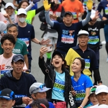 第１０回神戸マラソン／ハーバーランド・フィニッシュ／（２）