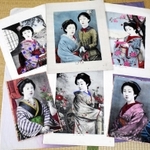 料治熊太の「明治もの蒐集」に影響され、集め始めた明治時代の石版画（リトグラフ）。美人画だけでなく風景、戦争なども題材になった