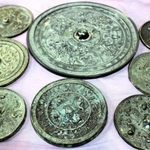 「細川ミラー」の“失敗”に懲りず集めた古代中国？の鏡