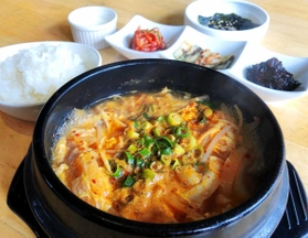 韓流味食　韓館のユッケジャンセット