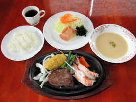 ステーキたじま家のたじま家セット