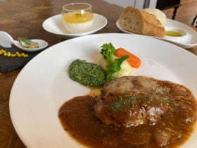 旧網干銀行湊倶楽部のシェフの気まぐれランチ