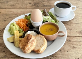 Ｃａｆē　ｌｉｃｈｔの「モーニングＡ」